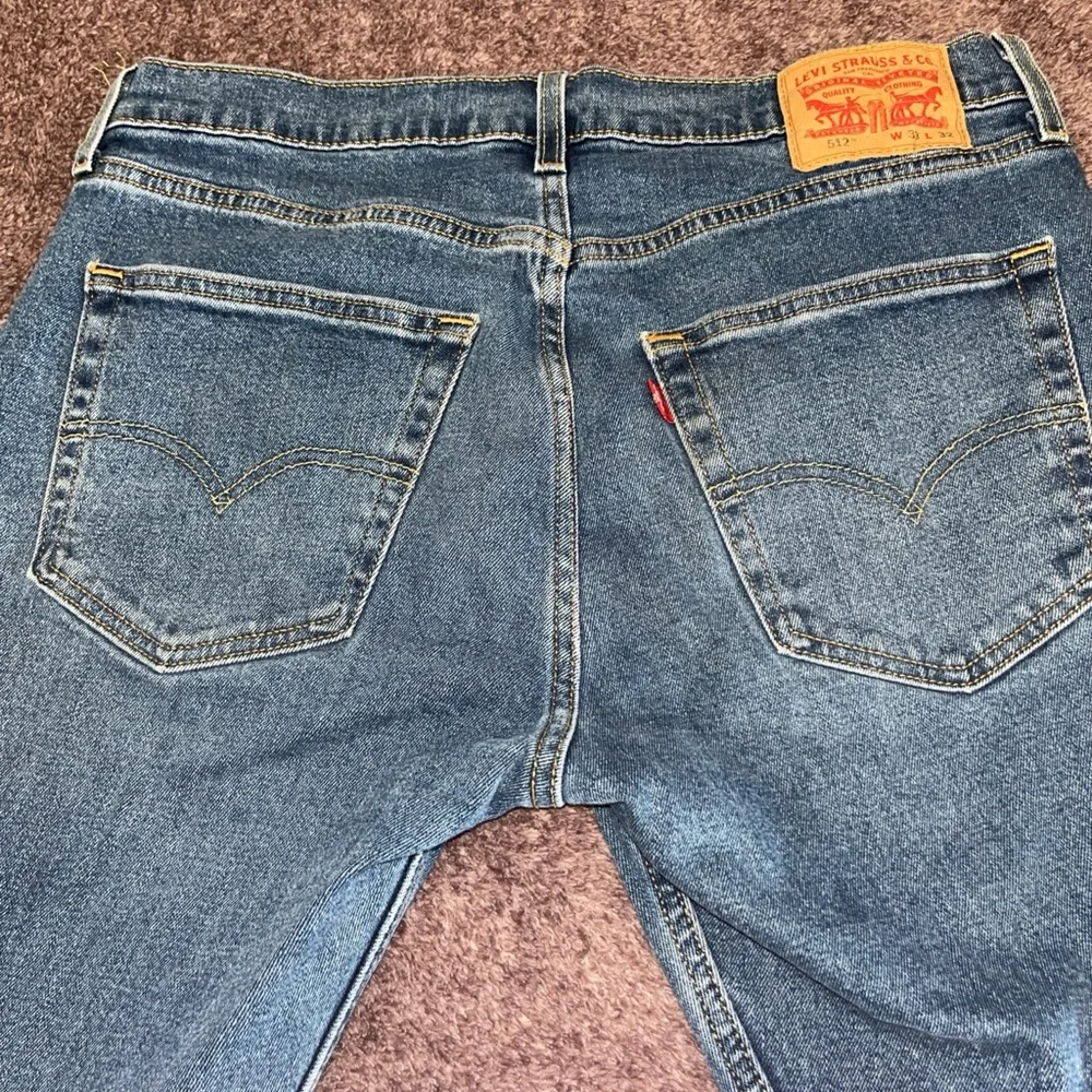 Levi's Classic Blue Jeans 33W X‎  32L